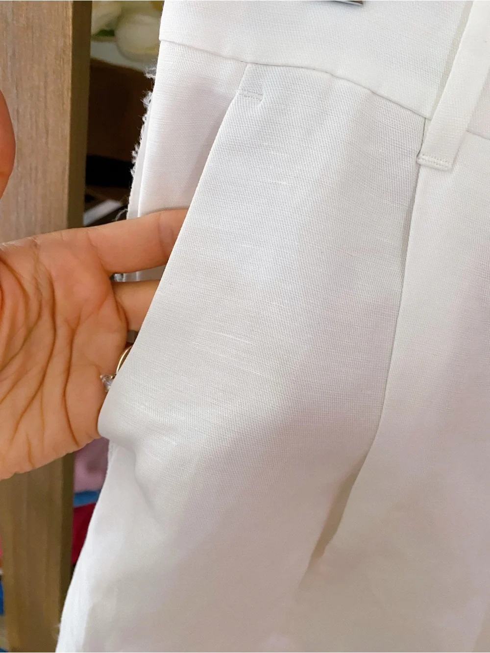 ZARA White High-Waist Wide-Leg Side Raw Hem Linen Blend Pant! 🤍